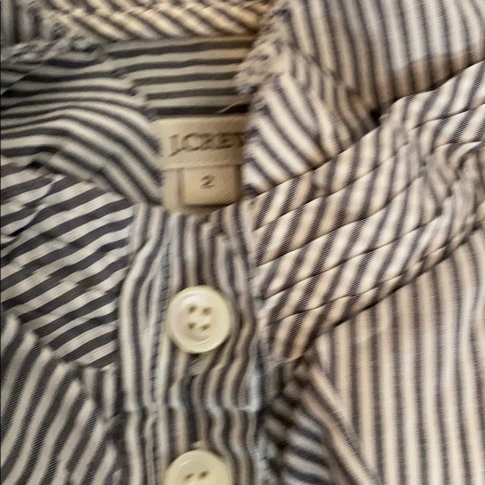 Ruffle front collared shirt - Picture 2 of 3